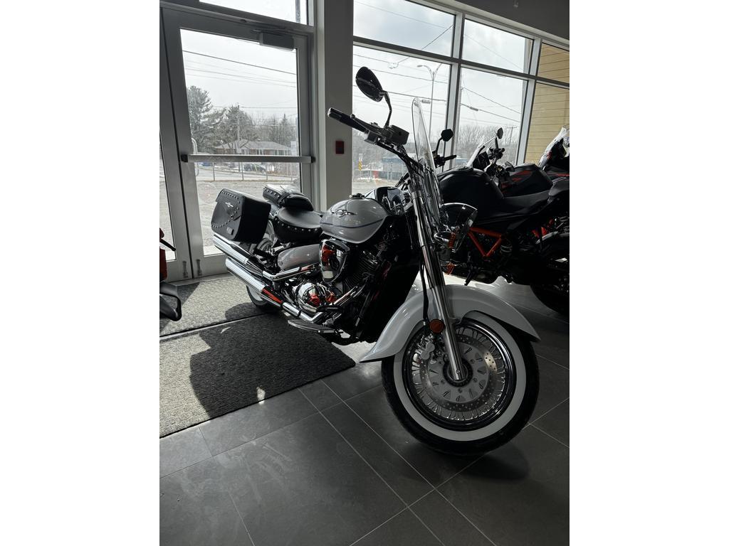 Suzuki Boulevard C50T 2025
