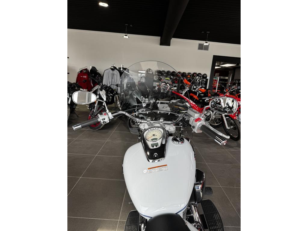 Suzuki Boulevard C50T 2025