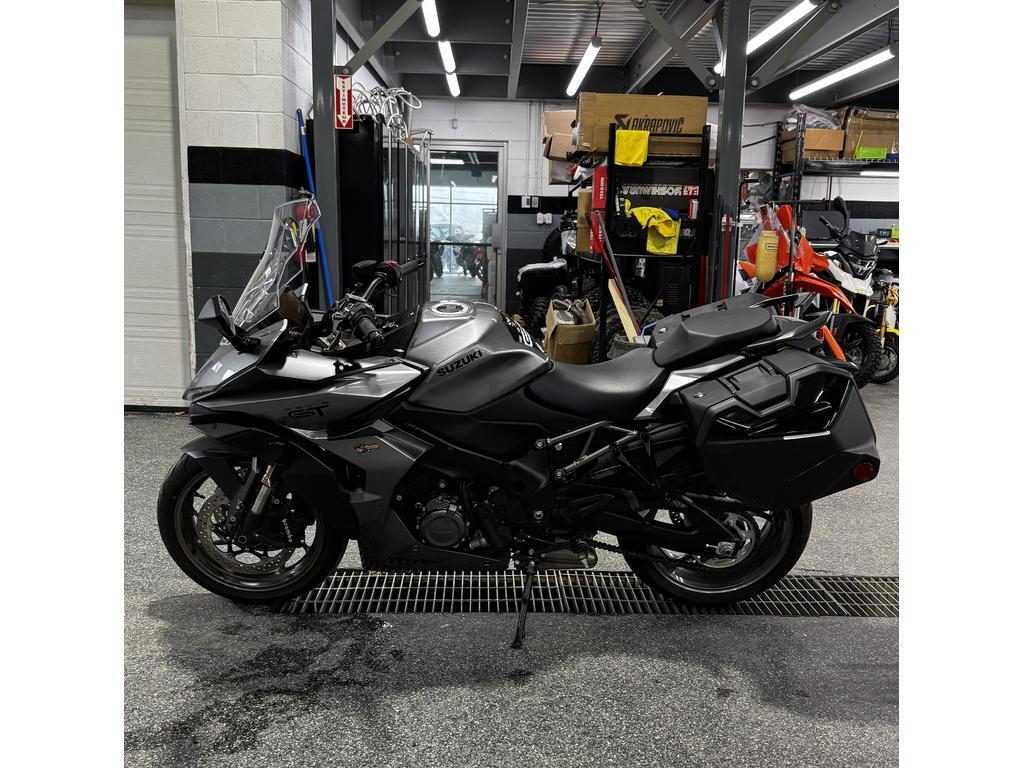 Suzuki GSX-S1000G 2025