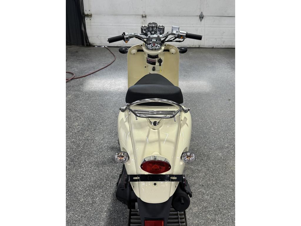 Scootterre SOLISTA 2022