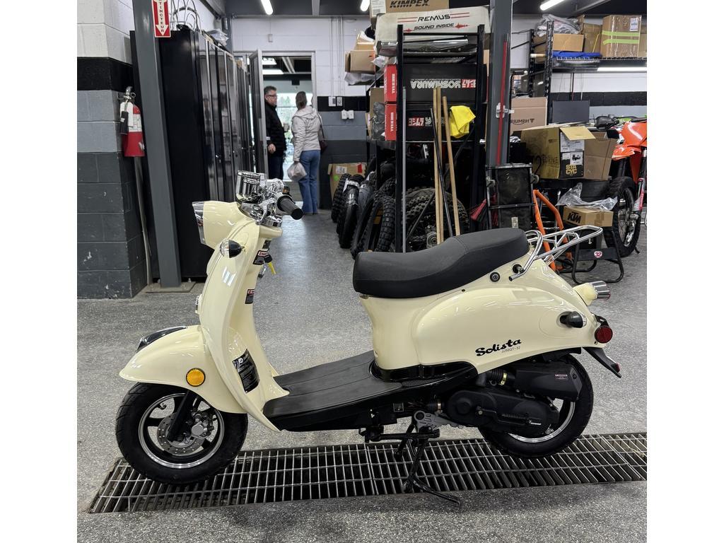 Scootterre SOLISTA 2022