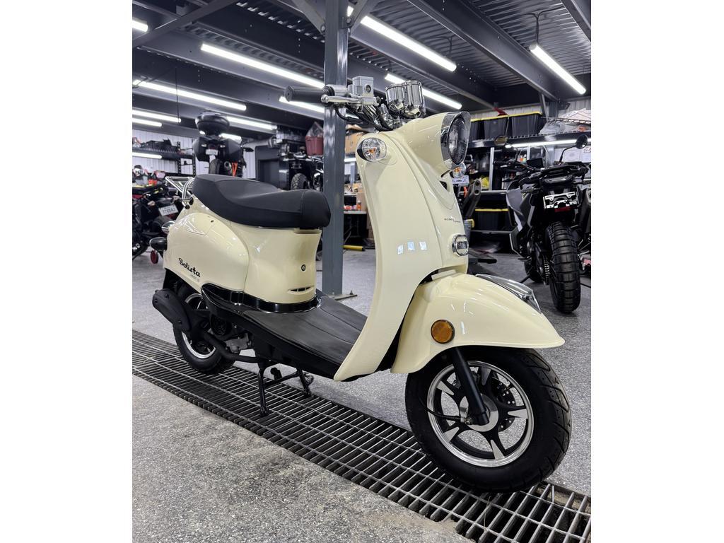 Scootterre SOLISTA 2022
