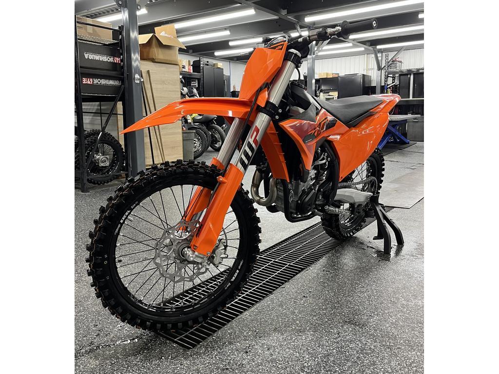 KTM 450 SX-F 2025