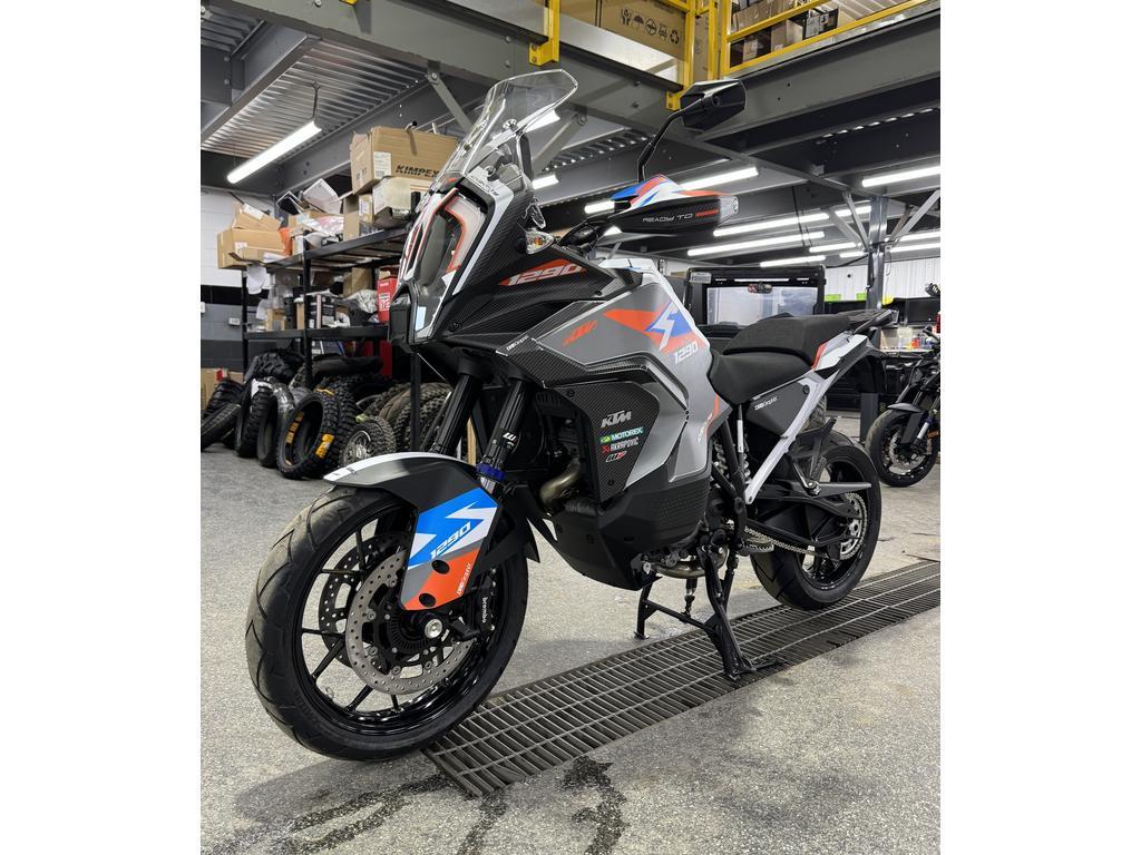 KTM 1290 ADVENTURE S 2024