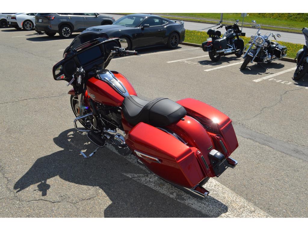 Harley-Davidson FLHX Street Glide 2025