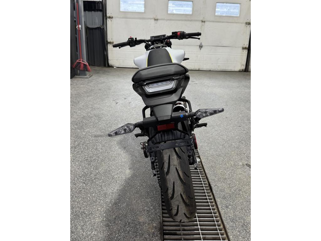 Husqvarna VITPILEN 401 B.D. 2024