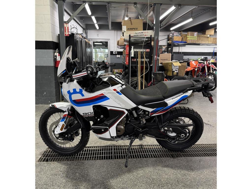 Husqvarna Norden 901 2025