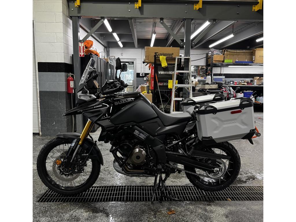 Suzuki DE 1050 2024