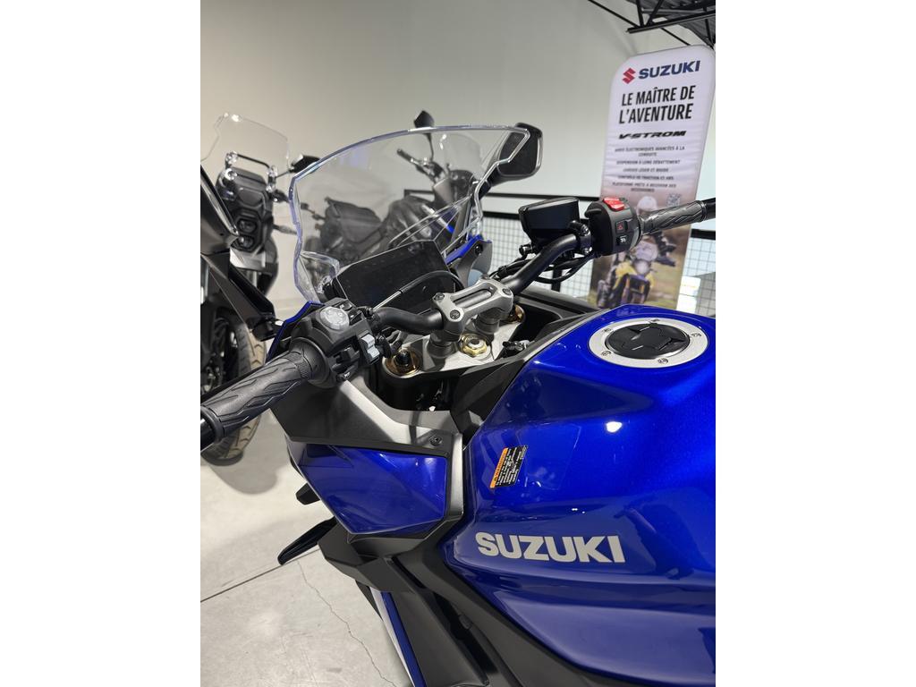Suzuki GSX-S1000GT 2025