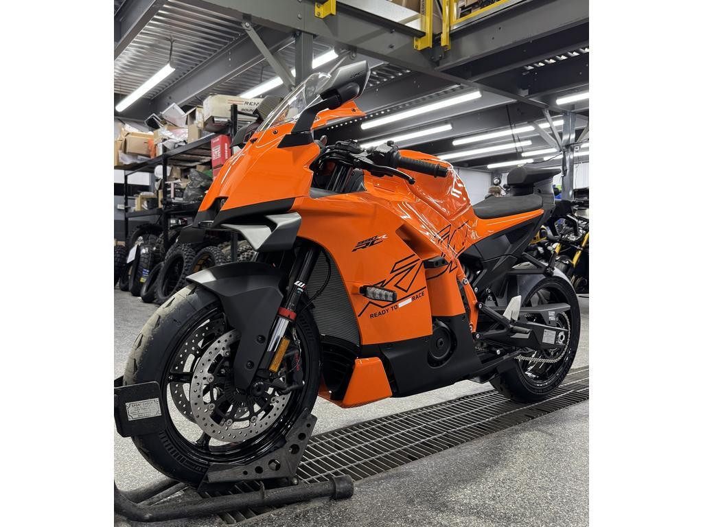 KTM 990 RC R 2026