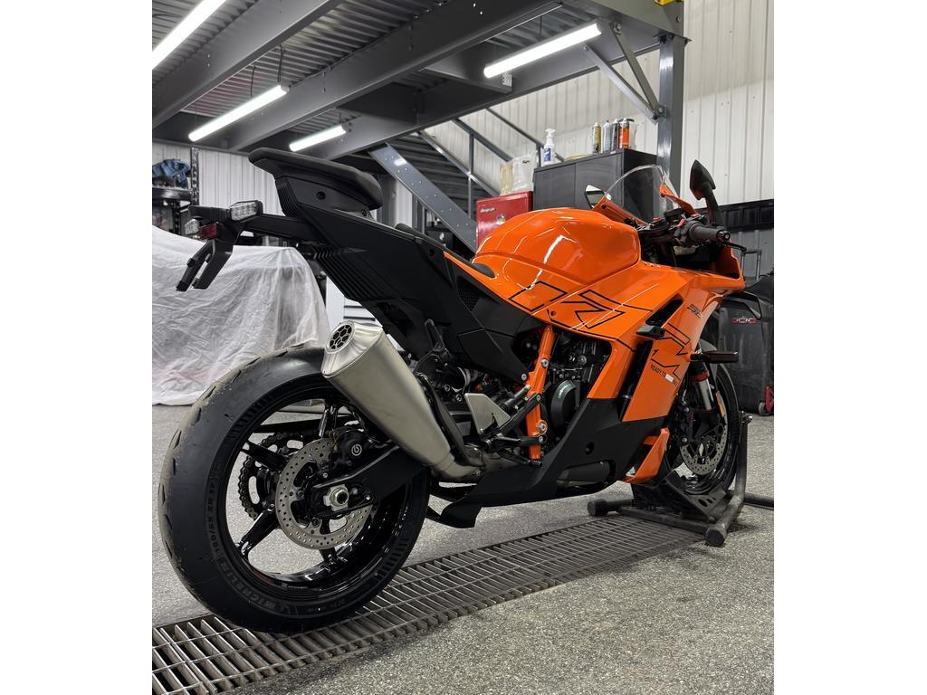 KTM 990 RC R 2026