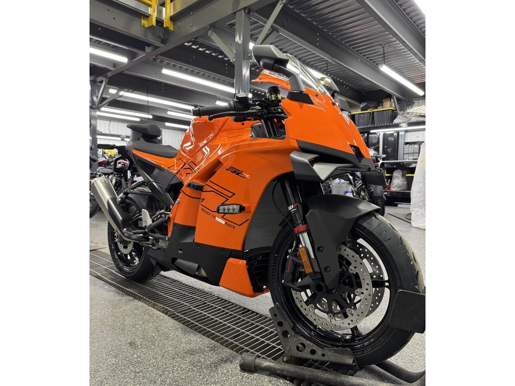 KTM 990 RC R 2026