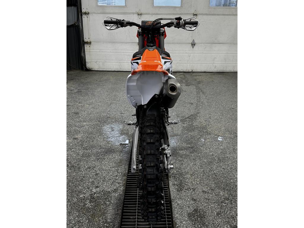 KTM 450 SX-F 2024