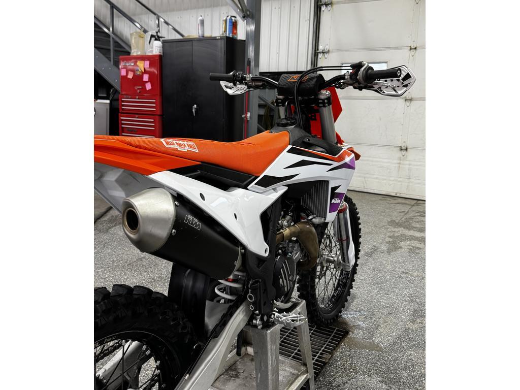 KTM 450 SX-F 2024