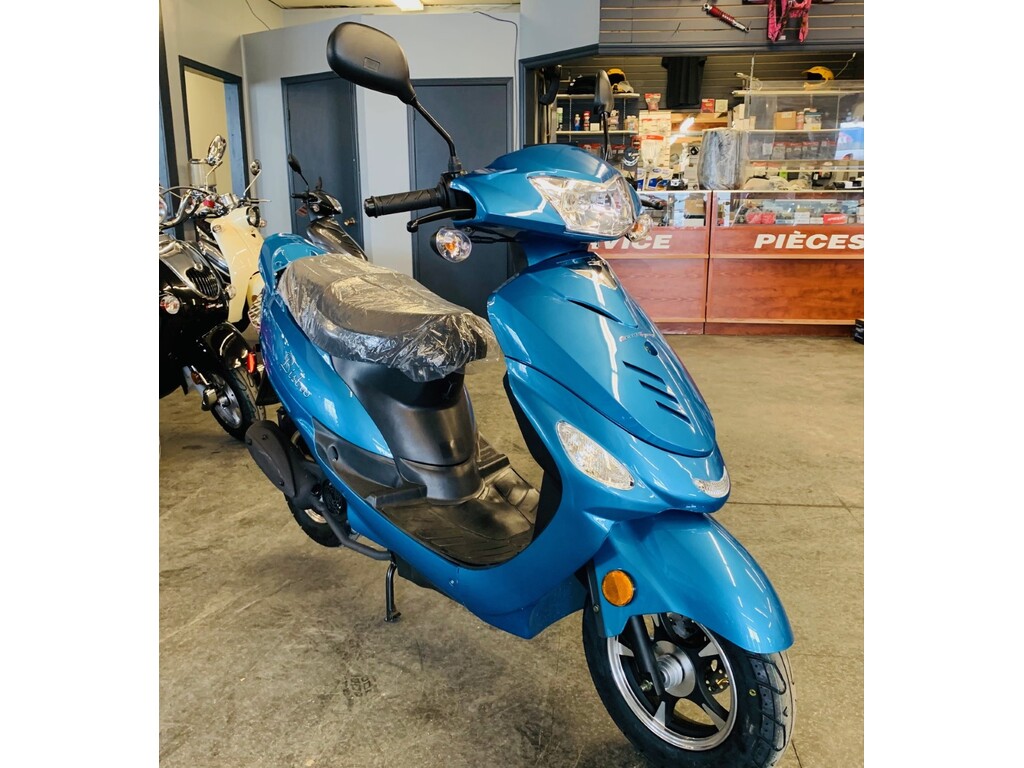 Scootterre Bistro 50 2024