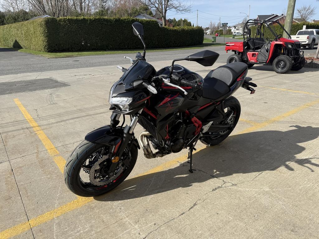 Kawasaki Z650 ABS 2025