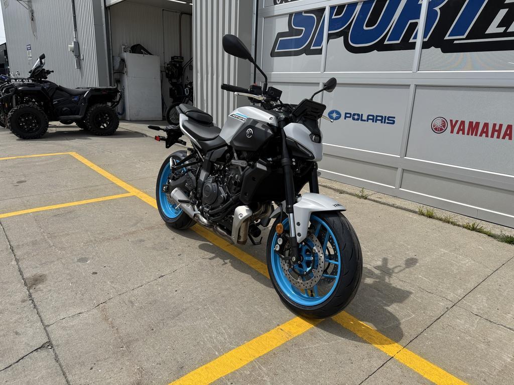 Yamaha MT-07 2025