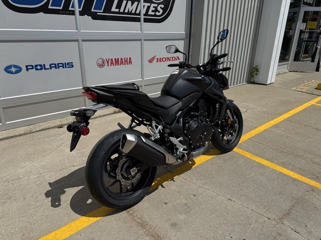 Honda CB750 2025