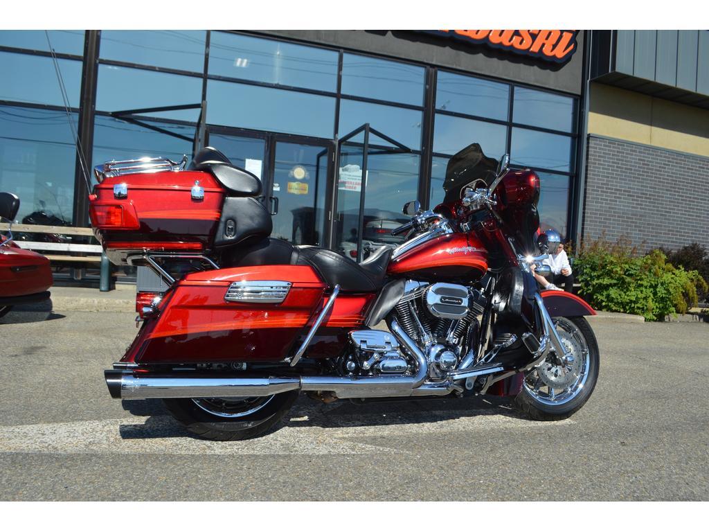 Harley-Davidson FLTCUSE 2009