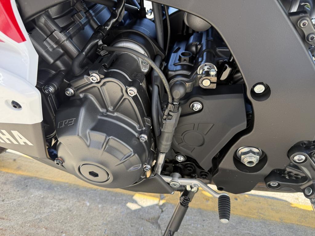 Yamaha YZF-R9 2026