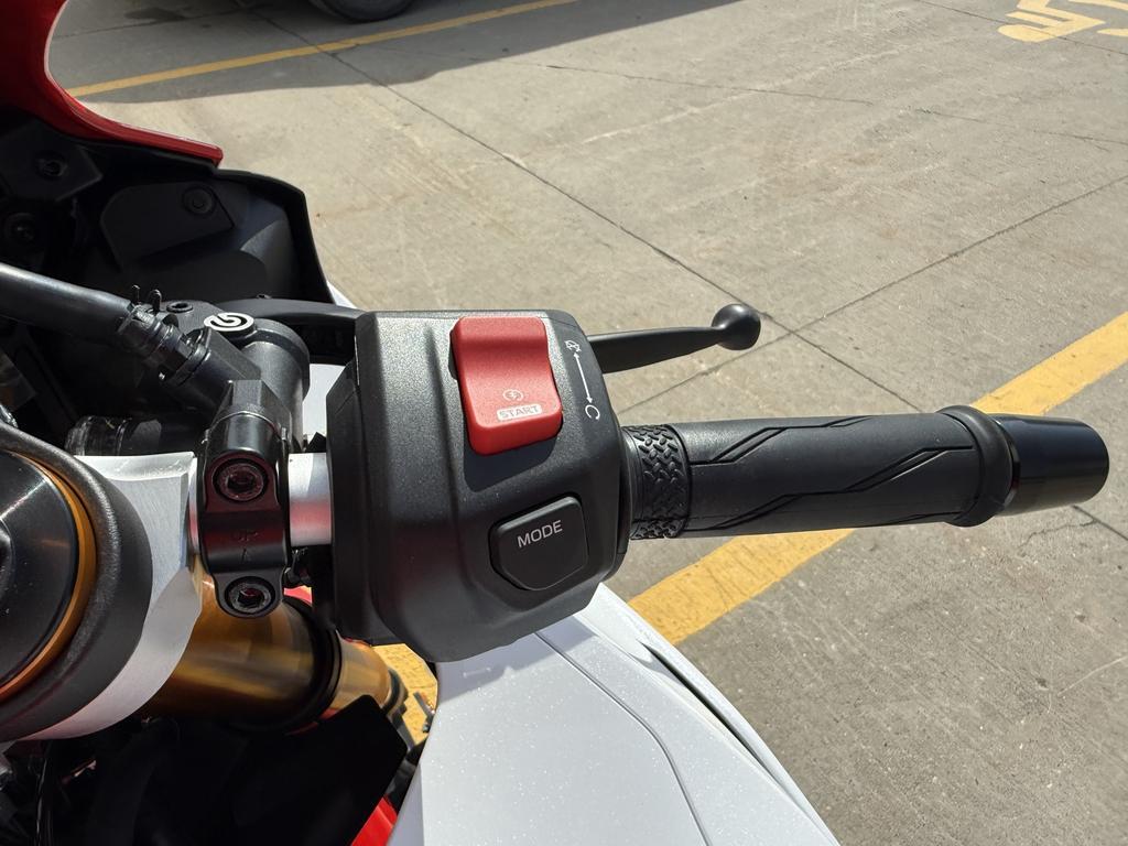 Yamaha YZF-R7 2026