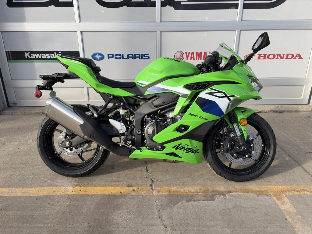 Kawasaki Ninja H2 SX SE 2026