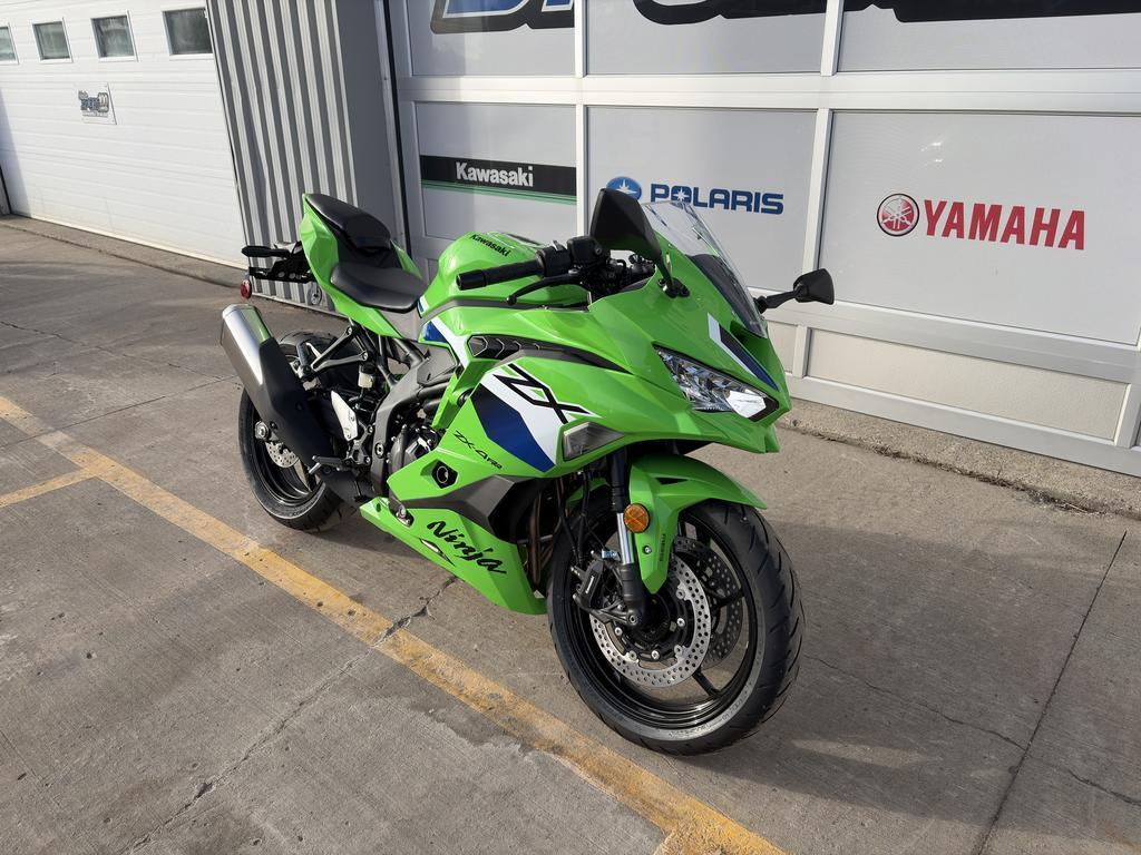 Kawasaki Ninja H2 SX SE 2026