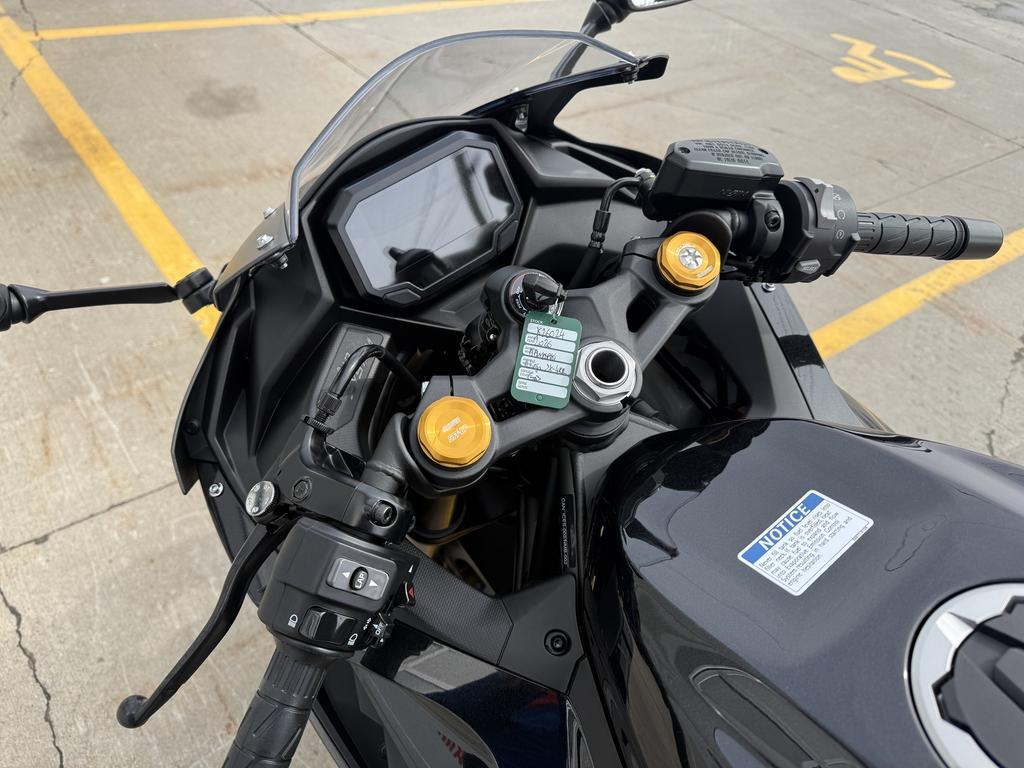 Kawasaki Ninja ZX-4RR 2026