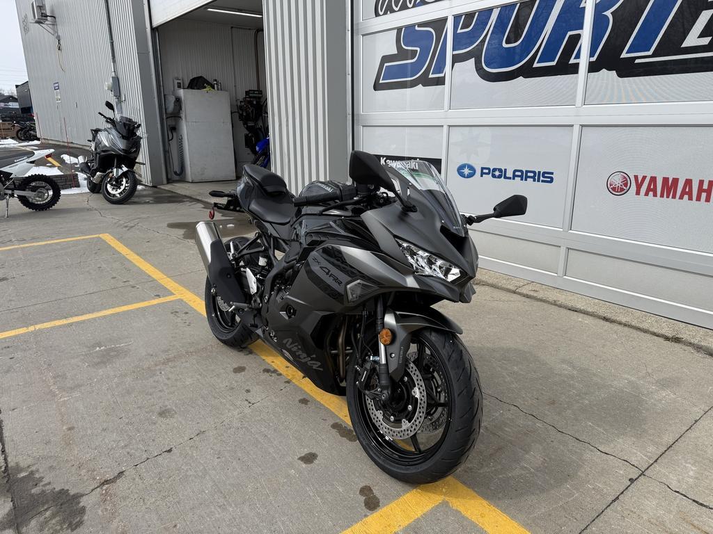 Kawasaki Z900RS SE 2026