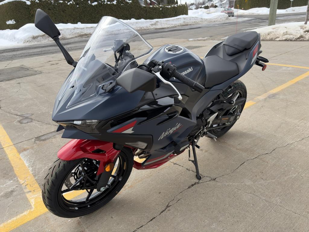 Kawasaki Ninja 500 SE 2026