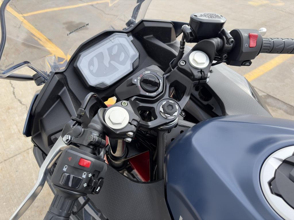 Kawasaki Ninja 500 SE 2026