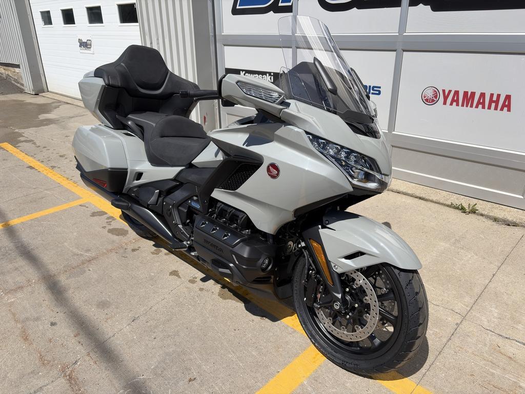 Honda Gold Wing Tour DCT 2026