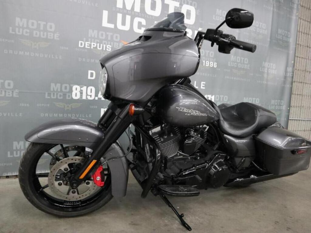 Harley-Davidson FLHXS Street Glide Special 2014