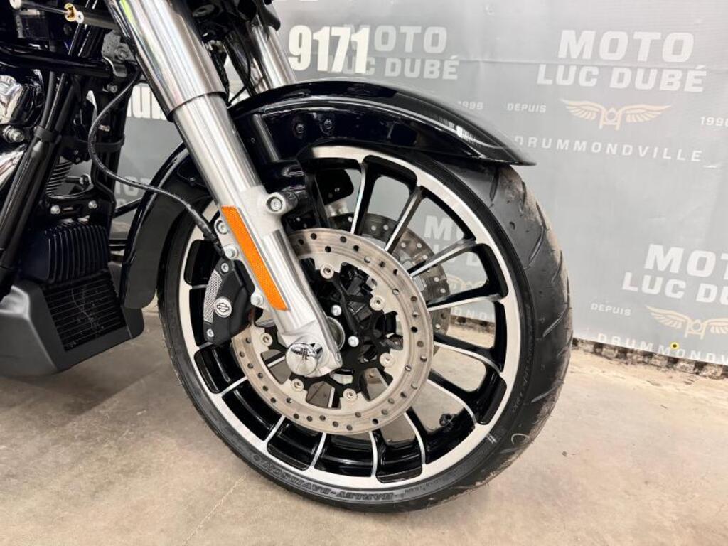 Harley-Davidson FLS Softail Slim 2014