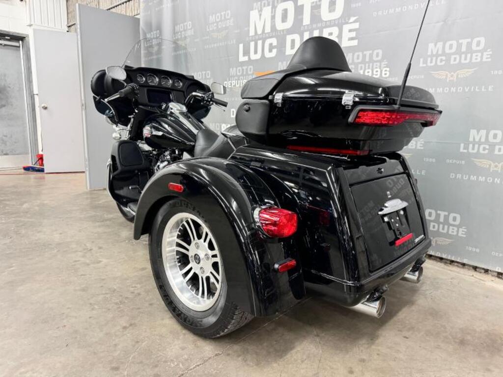Harley-Davidson FLHXS Street Glide 2017
