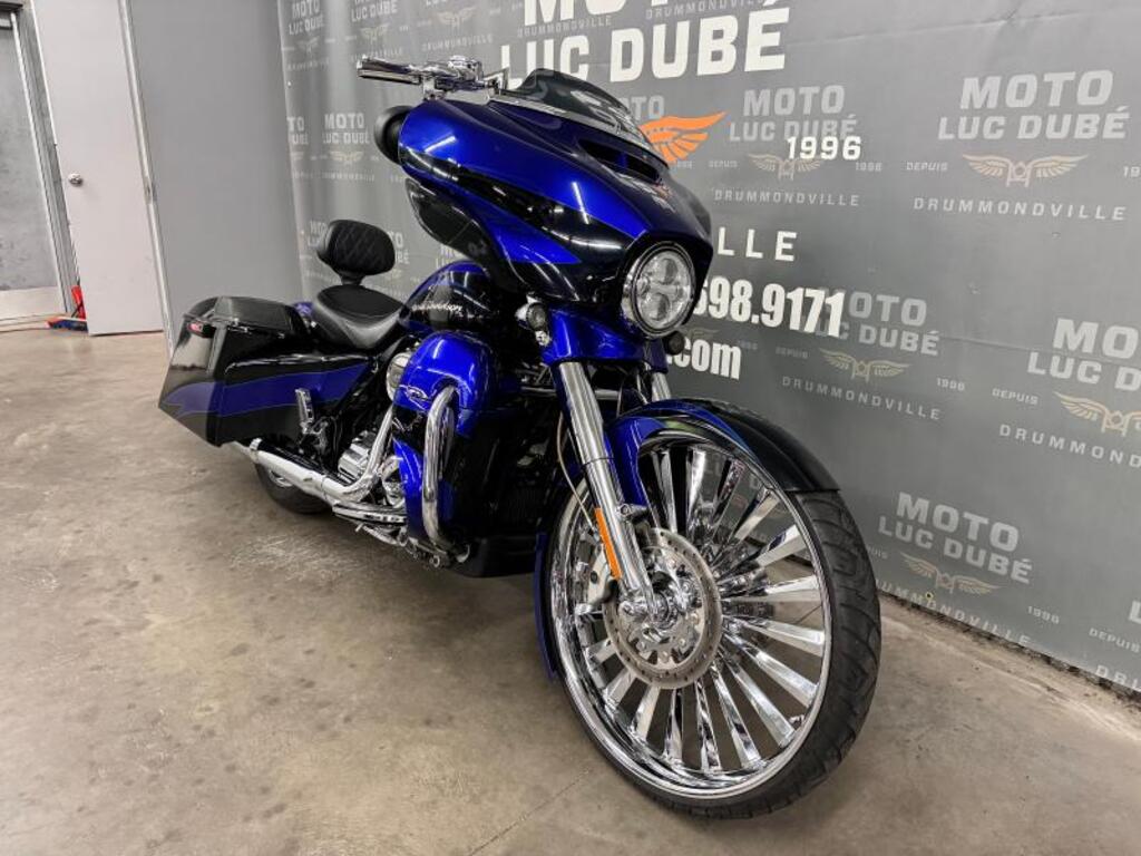 Harley-Davidson FLHXS Street Glide 2017