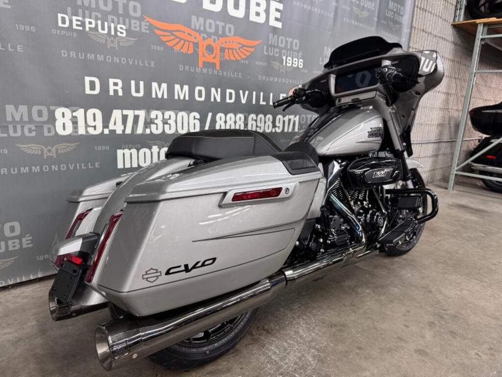 Harley-Davidson FLHXSE CVO Street Glide 2023