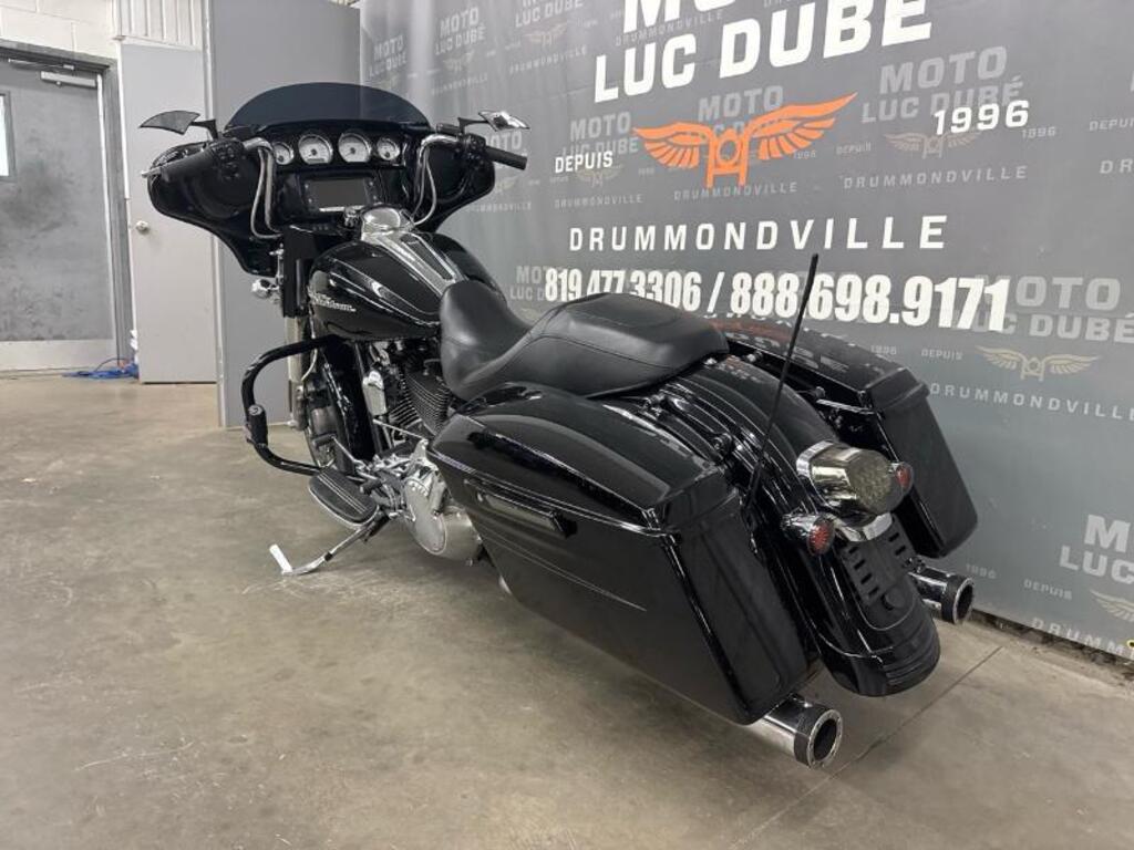 Harley-Davidson FLHXS Street Glide Special 2015
