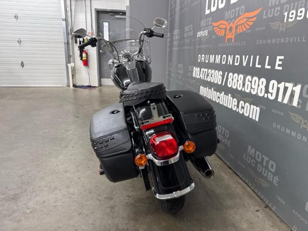 Harley-Davidson FLHC Heritage Classic 2021