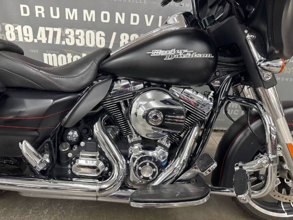 Harley-Davidson FLHXS Street Glide Special 2015