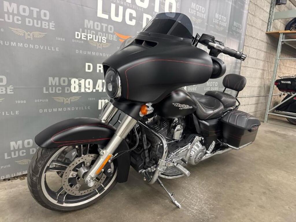 Harley-Davidson FLHXS Street Glide Special 2015