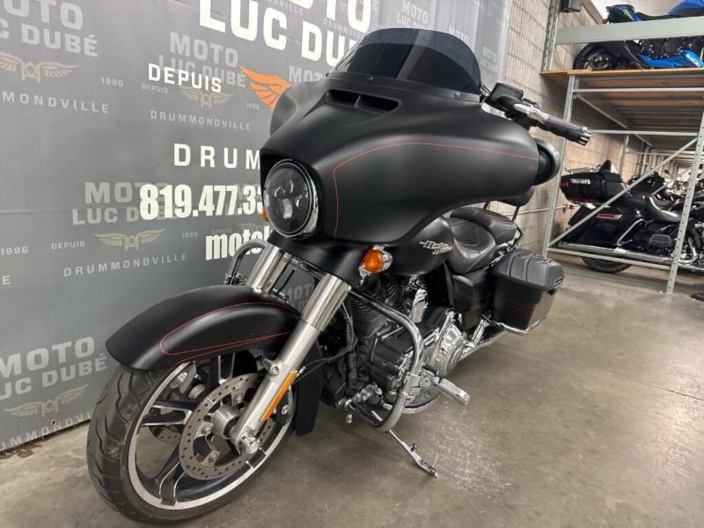 Harley-Davidson FLHXS Street Glide Special 2015