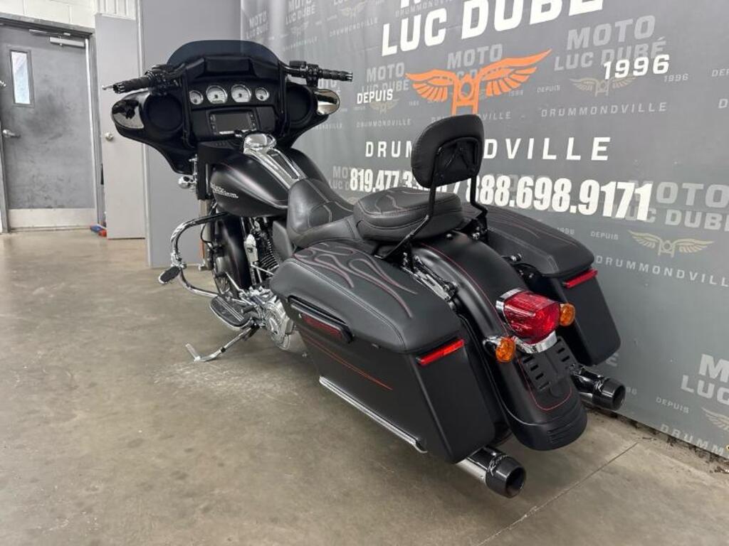 Harley-Davidson FLHXS Street Glide Special 2015