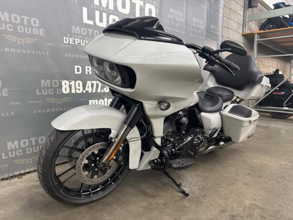 Harley-Davidson FLTRXSE CVO Road Glide 2020