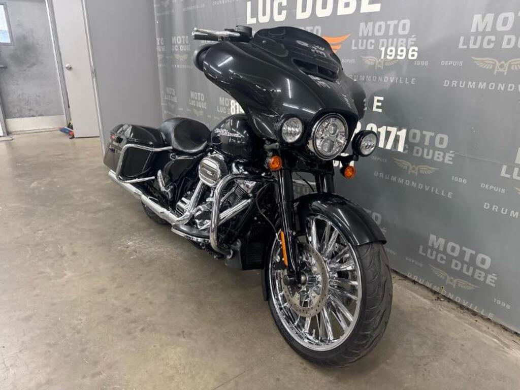 Harley-Davidson FXST Softail Standard 2023