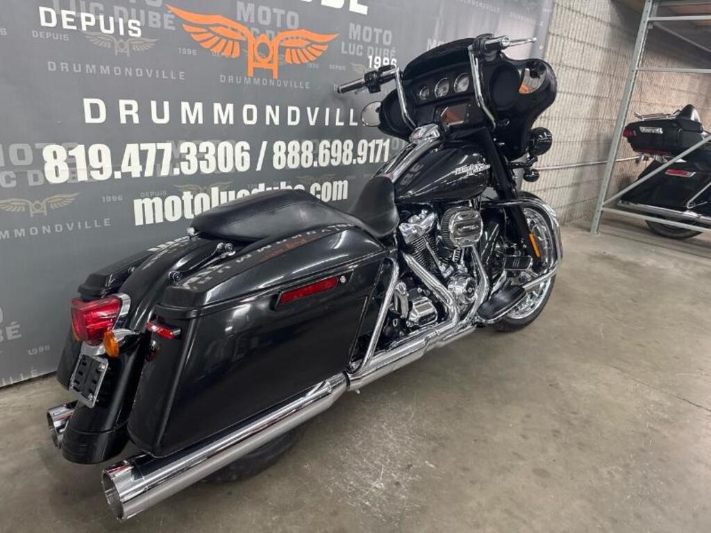 Harley-Davidson FXST Softail Standard 2023
