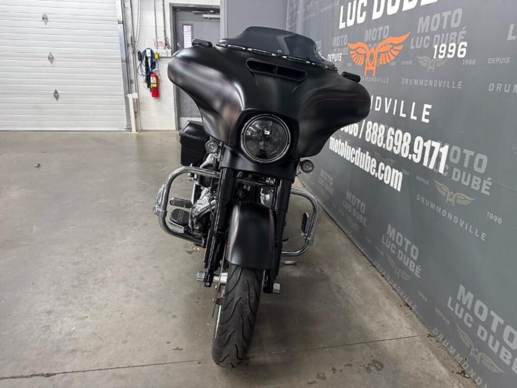 Harley-Davidson FLHXS Street Glide Special 2015