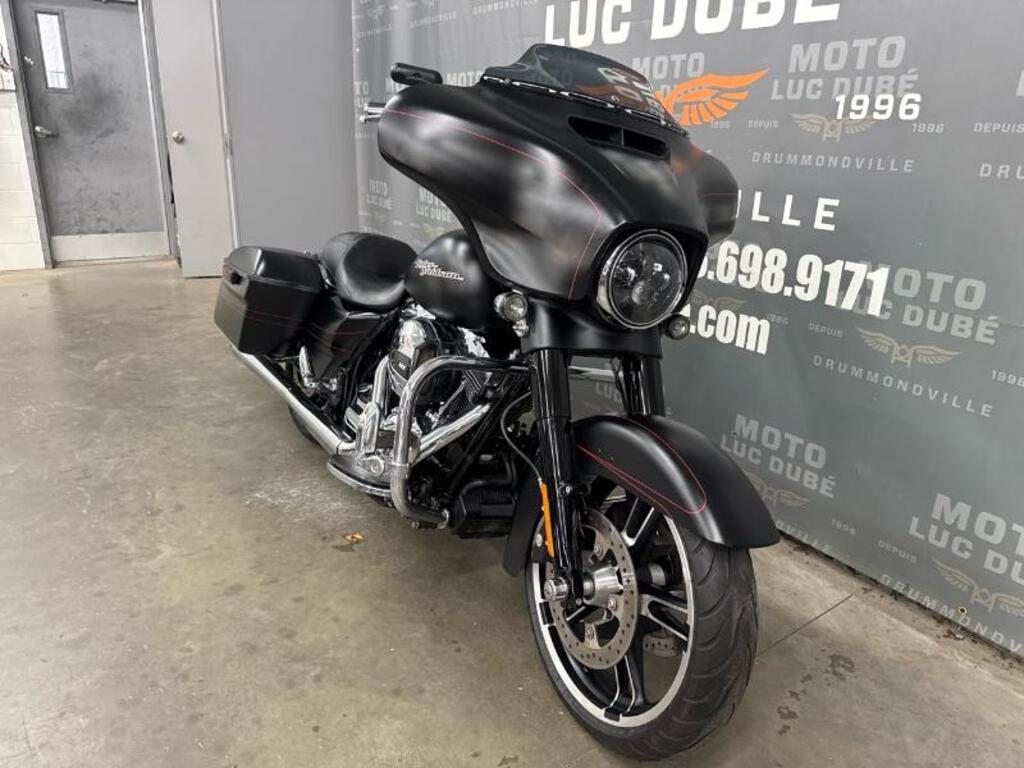 Harley-Davidson FLS Softail Slim 2012