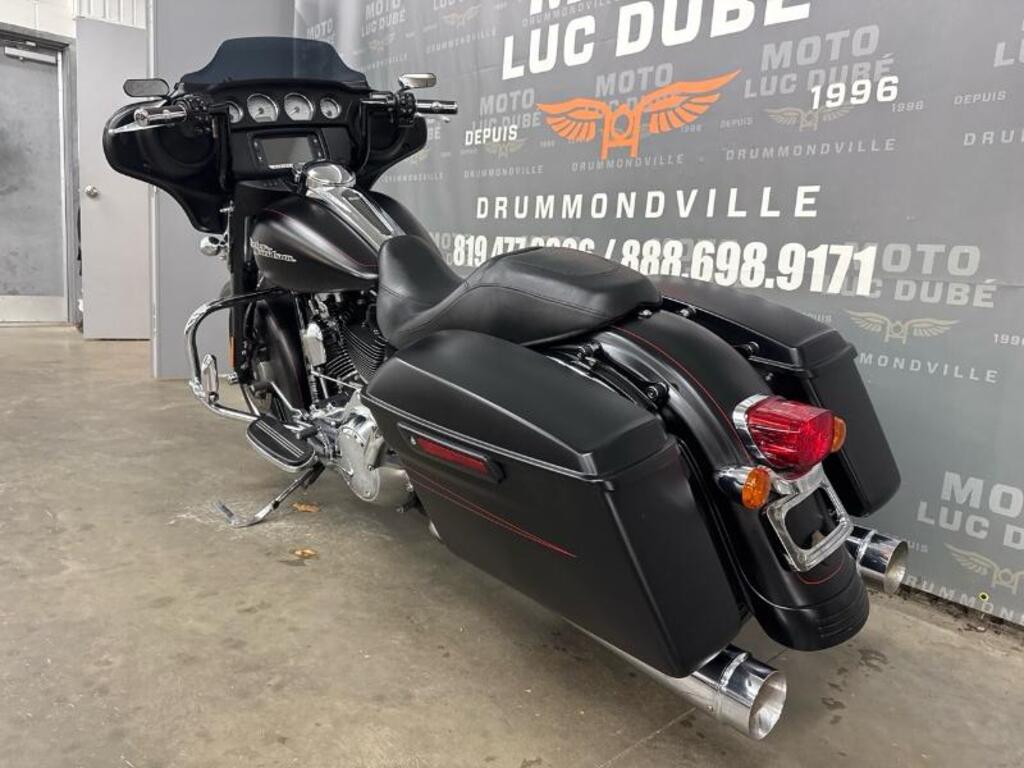 Harley-Davidson FLS Softail Slim 2012