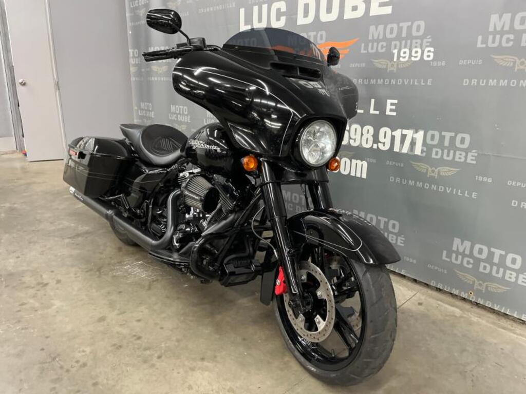 Harley-Davidson FLHXS Street Glide Special 2015